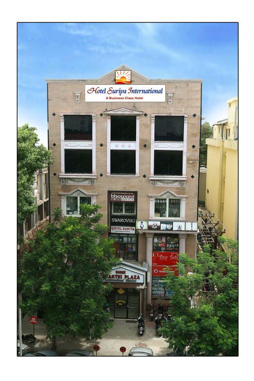 Hotel Suriya International Madras Buitenkant foto