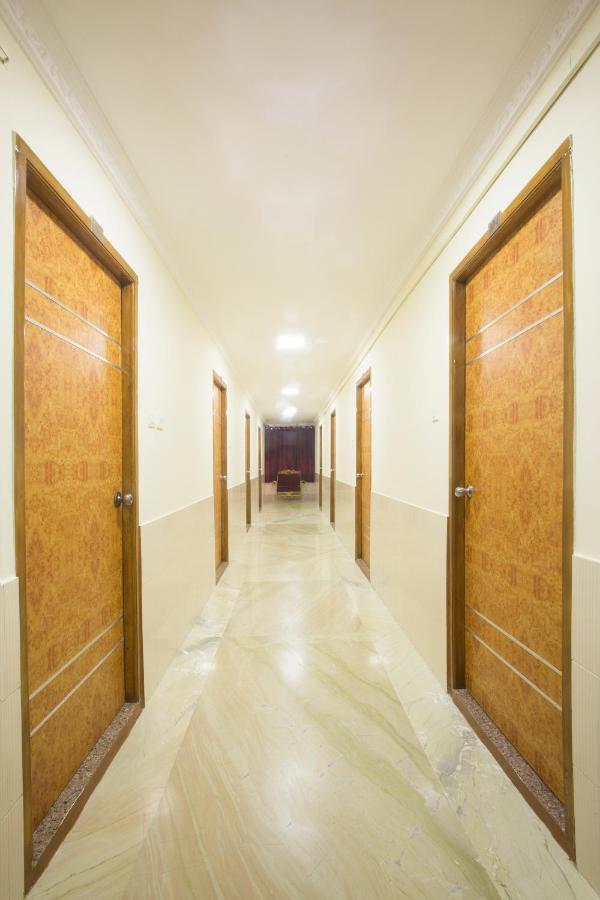 Hotel Suriya International Madras Buitenkant foto